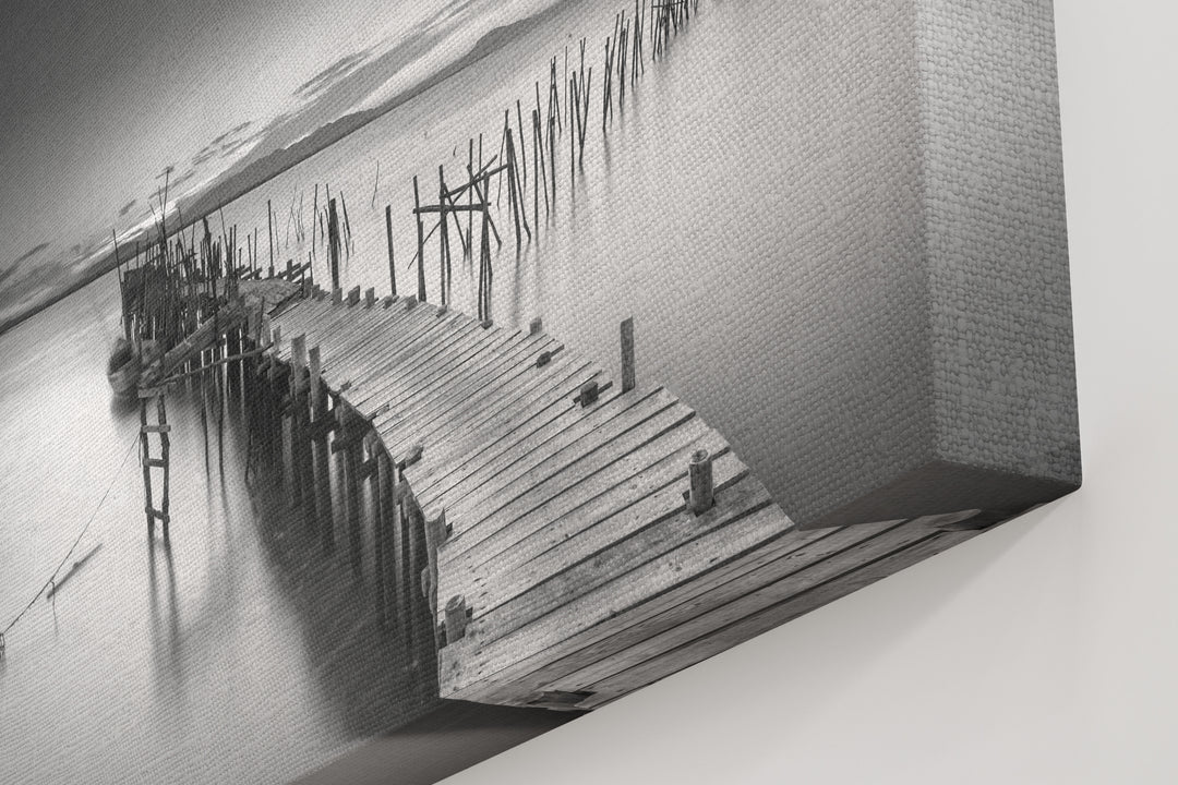 Obraz Drewniany pomost nad jeziorem