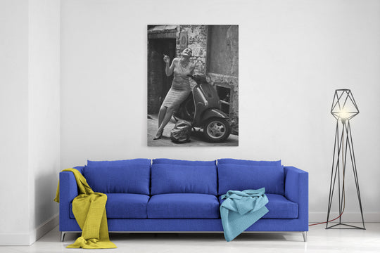 Obraz na płótnie Kobieta na Vespie