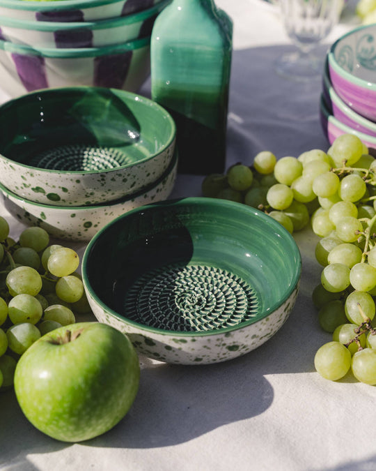 Ceramiczna miseczka do tarcia czosnku – średnia – zielona (15 cm) - Green Jade