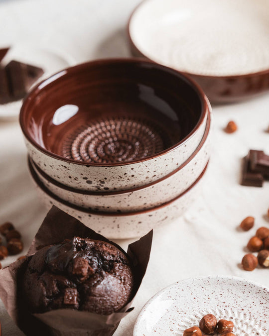 Ceramiczna miseczka do tarcia czosnku – średnia (15 cm) - brązowa - Brownie