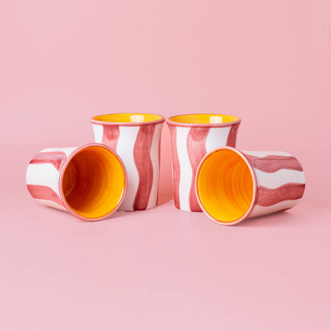 Ręcznie malowany ceramiczny kubek – Pink Stripes – 250 ml
